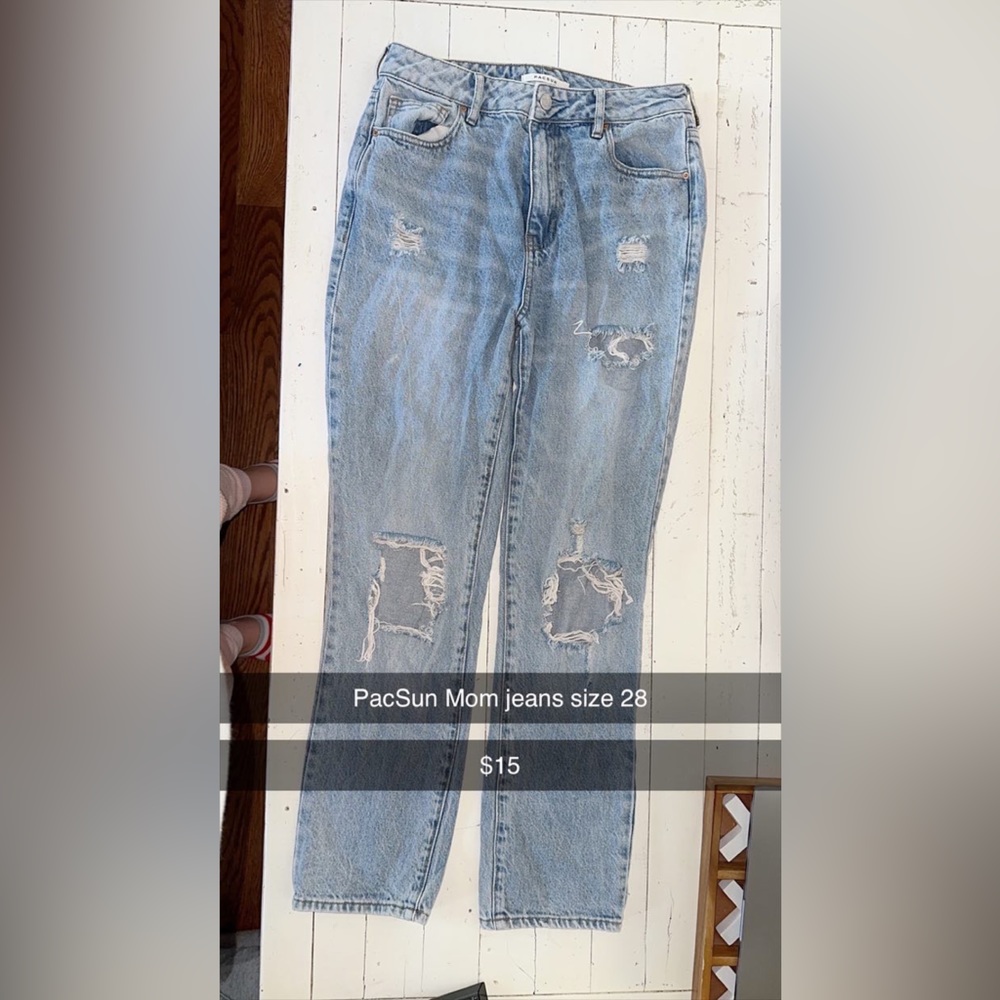 PacSun Mom Jeans